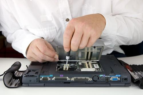 reparatii laptopuri